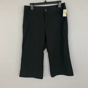 Maurices Black Pinstripe Capri Pants, Stretch, Business Casual, Size 7/8, NWT